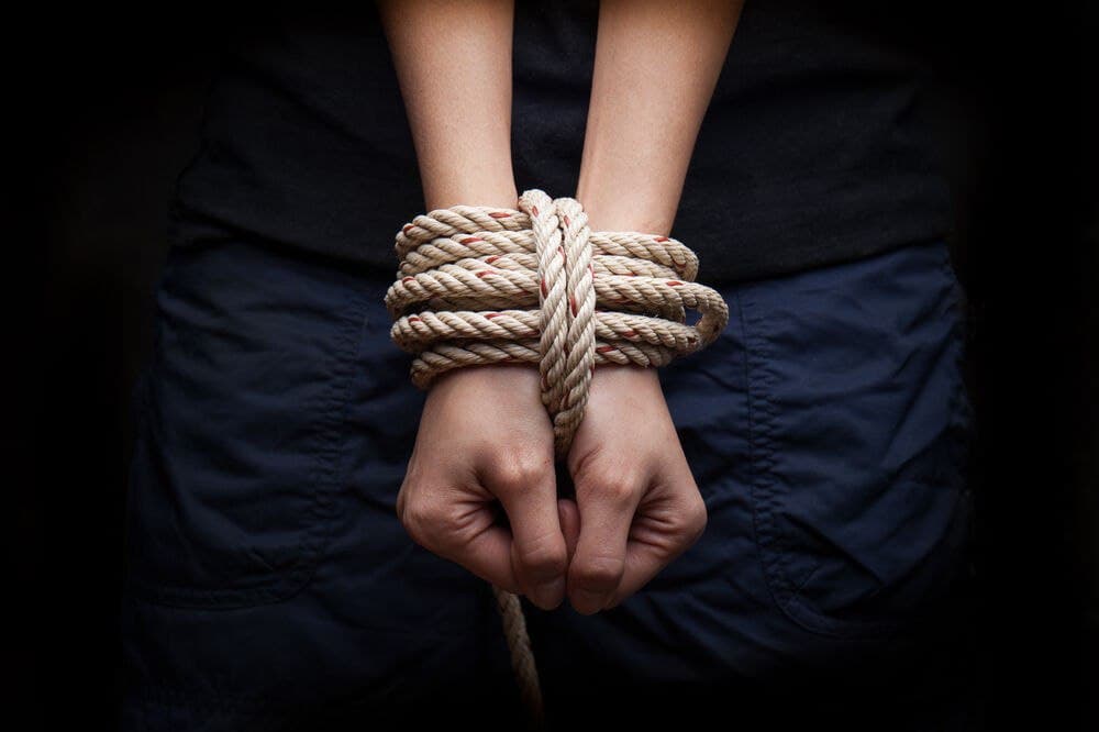 Uzbekistan strengthens penalties for human trafficking offenses