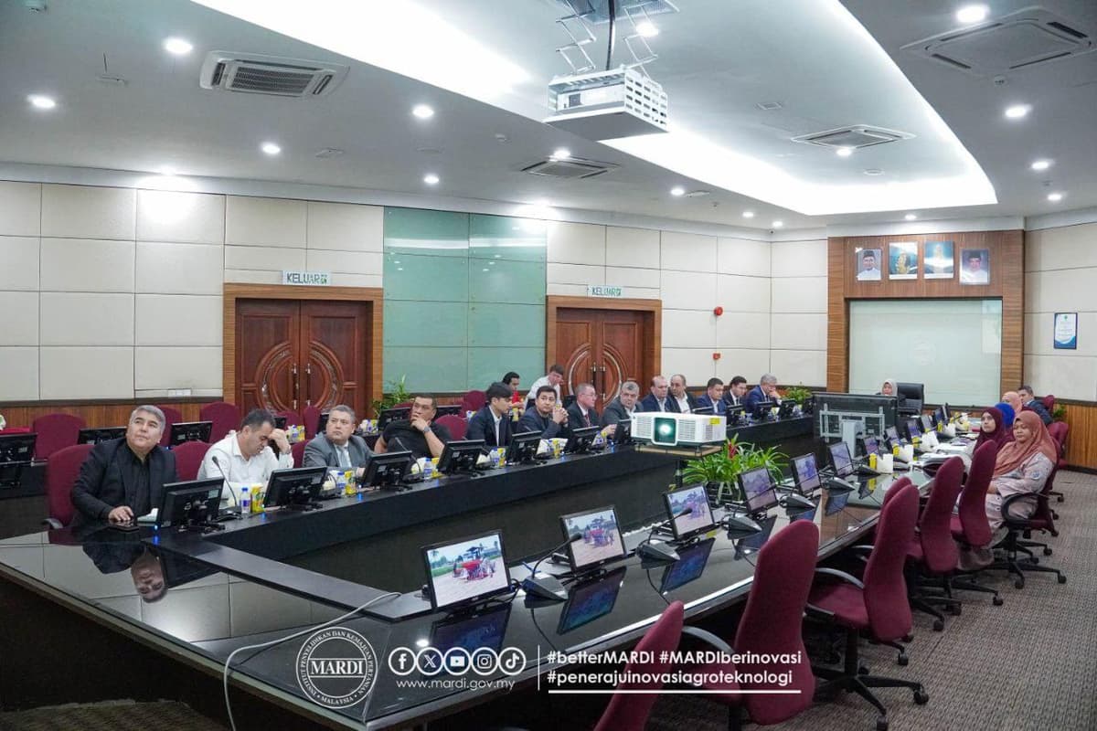 Uzbekistan partners with Malaysia to launch agricultural drone production