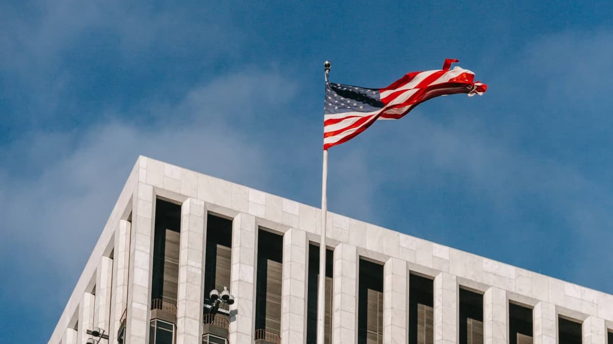 U.S. imposes visa bans on heads of two Uzbek travel firms for facilitating illegal immigration