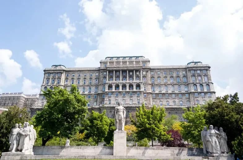 Vengriyada saqlanayotgan O‘zbekiston tarixiga oid qo‘lyozmalar nusxasi Toshkentda namoyish etiladi