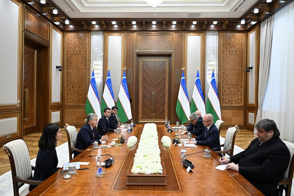 President Mirziyoyev receives Russian delegation to discuss nuclear energy cooperation and industrial projects