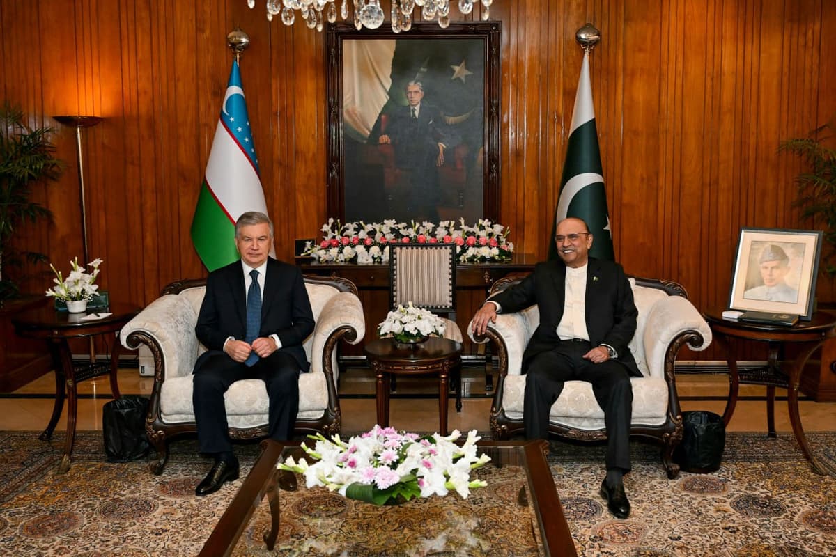 Shavkat Mirziyoyev Pokiston prezidenti bilan muzokara o‘tkazdi