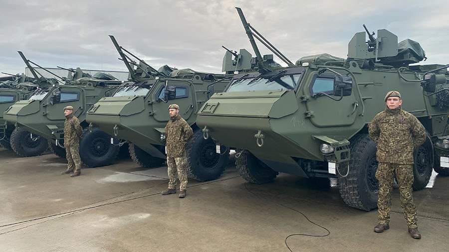 Latviya Ukrainaga yana 21 ta Patria 6x6 zirhli transportyorini topshirdi