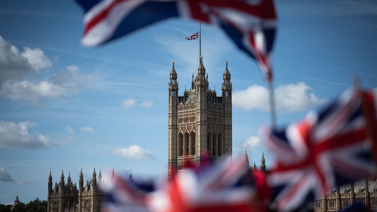 London Rossiya pullari hisobidan Ukraina armiyasiga 1 mlrd funt sterling o‘tkazdi