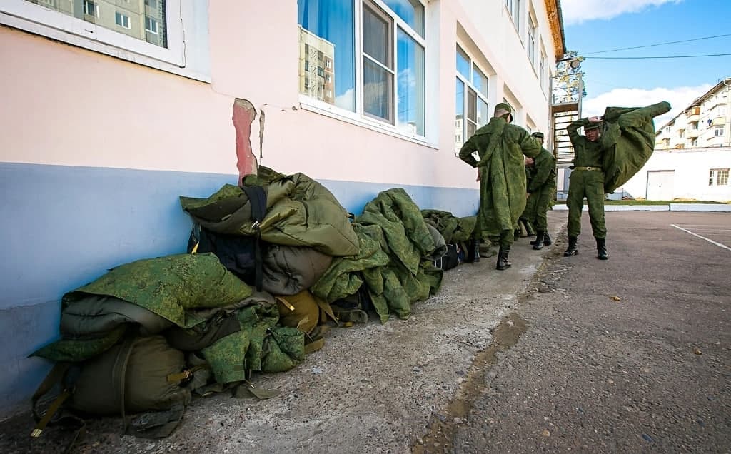 Россия фуқаролигини олган 20 минг чет эллик Украинага қарши урушда қатнашмоқда — Бастрикин