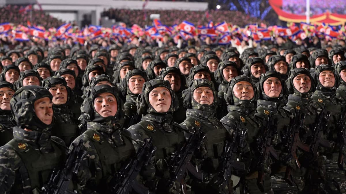 СМИ: военные из КНДР примут участие в параде Победы в Москве