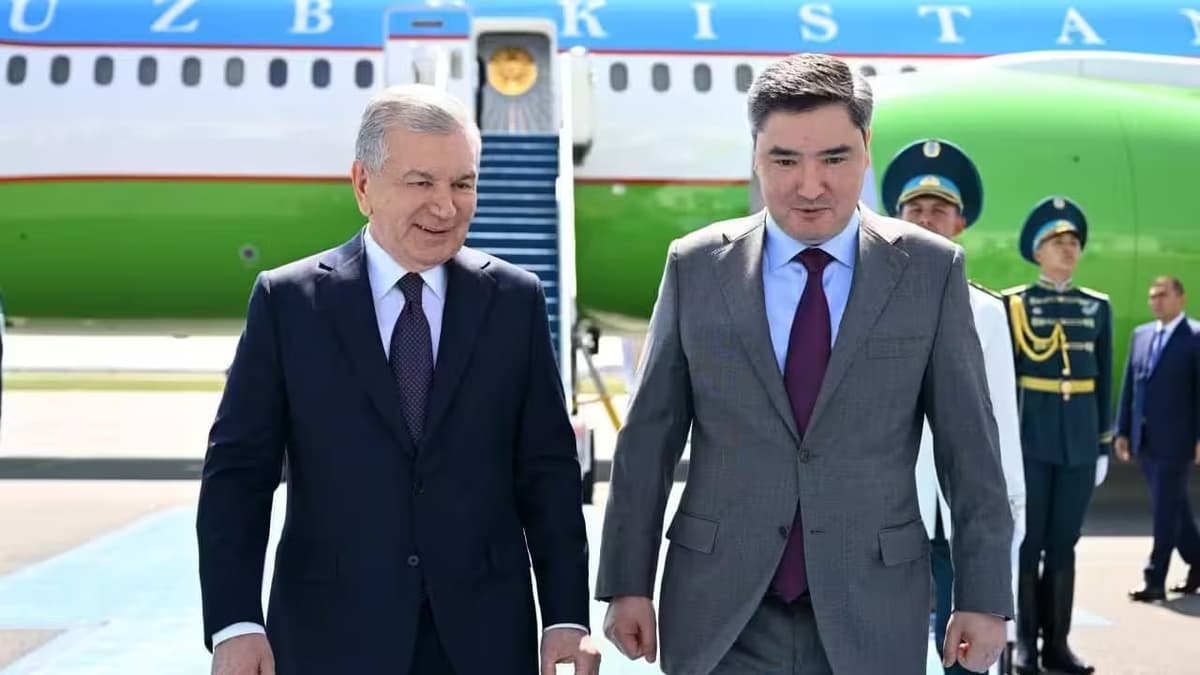 President Mirziyoyev arrives in Astana for Central Asia–China summit
