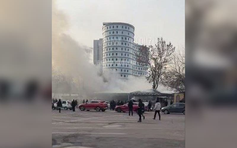 Chorsu bozoridagi do‘konda yong‘in sodir bo‘ldi