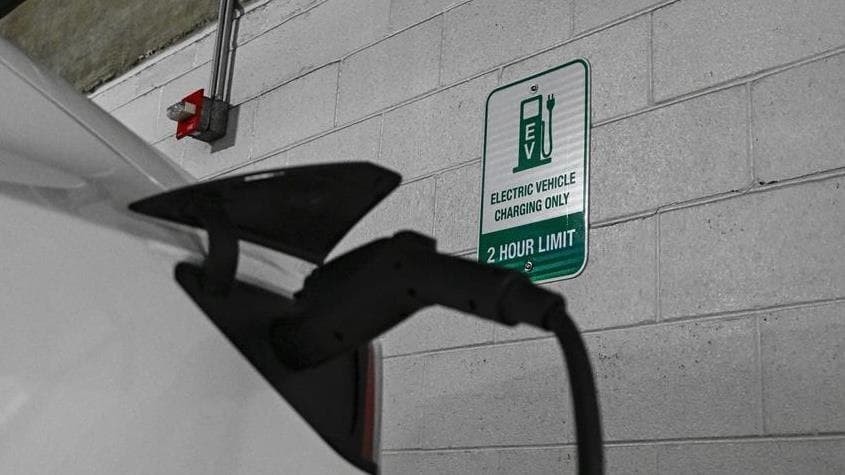 Dunyoda elektromobillar savdosi oshmoqda