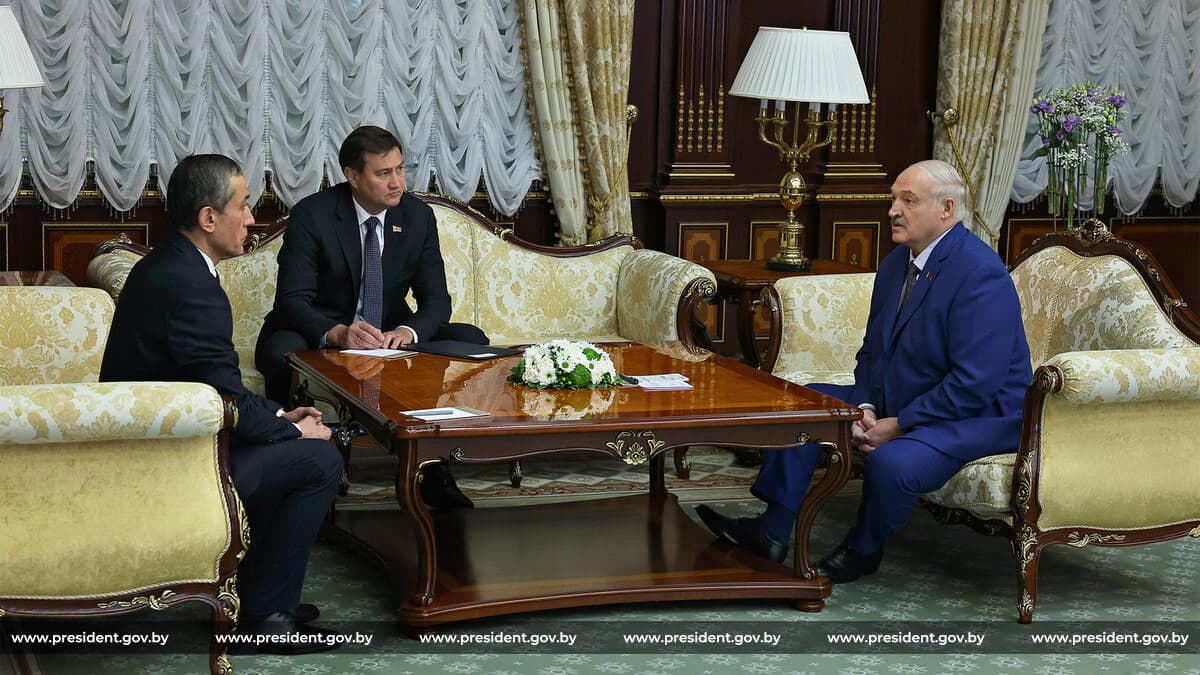 Lukashenko offers Belarusian expertise for Uzbekistan’s nuclear energy project