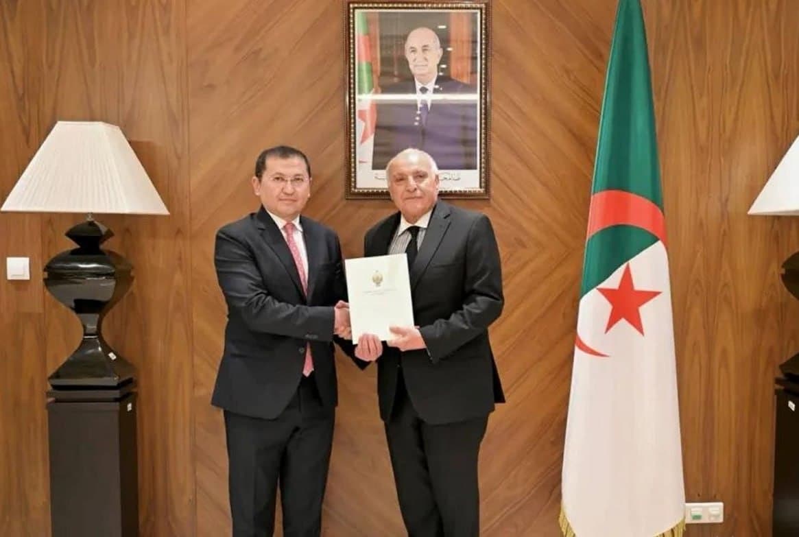 Uzbekistan appoints its first ambassador to Algeria