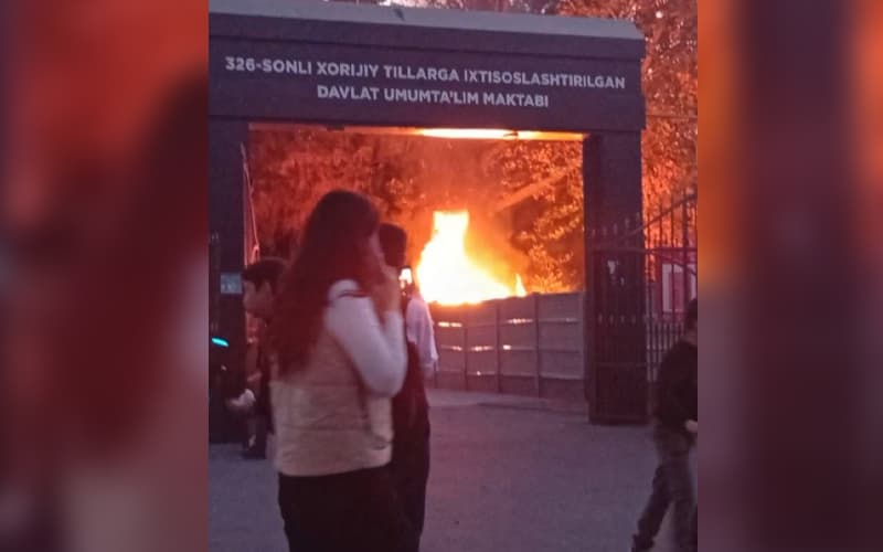 Qoraqamishdagi maktab yonida yong‘in sodir bo‘ldi