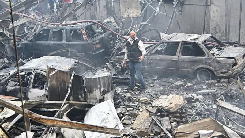 Yaqin Sharqdagi vaziyat: muzokaralar boshlanishi arafasida tomonlar bir-birini ayblamoqda