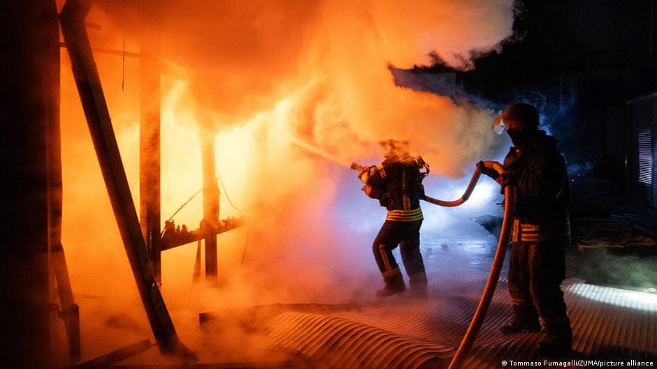 Rossiya qo‘shinlari Donetsk viloyatidagi bozorni o‘qqa tutdi