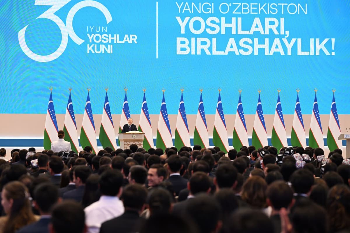 O‘qishga kira olmagan maktab bitiruvchilarini band etish bo‘yicha dastur qabul qilindi