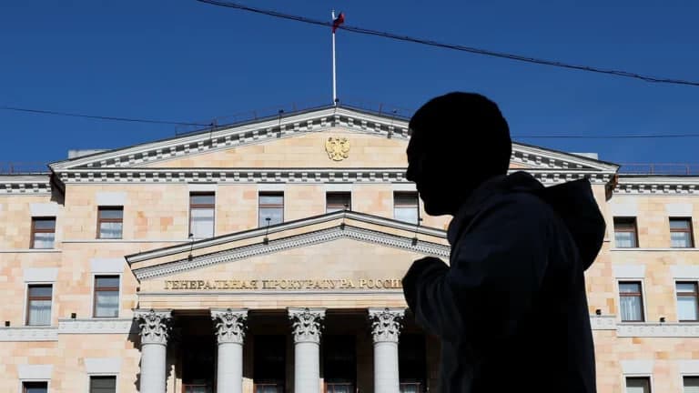 Россияда Роза Люксембург жамғармаси «номақбул» деб эълон қилинди