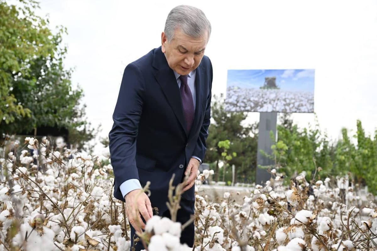 Prezident Namanganda iqtisodiy va ijtimoiy obektlar faoliyati bilan tanishdi