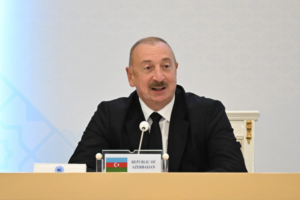 “O‘zbekistonda yirik neft koni ochilishini sabrsizlik bilan kutyapmiz” - Ilhom Aliyev