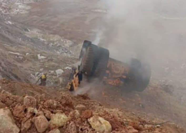 BelAZ truck overturns at Angren coal mine, driver dies