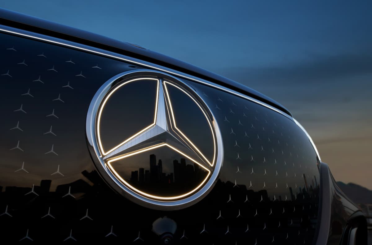 Mercedes ўз хоҳиши билан ишдан бўшайдиган ходимларига 500 минг еврогача пул таклиф қилмоқда