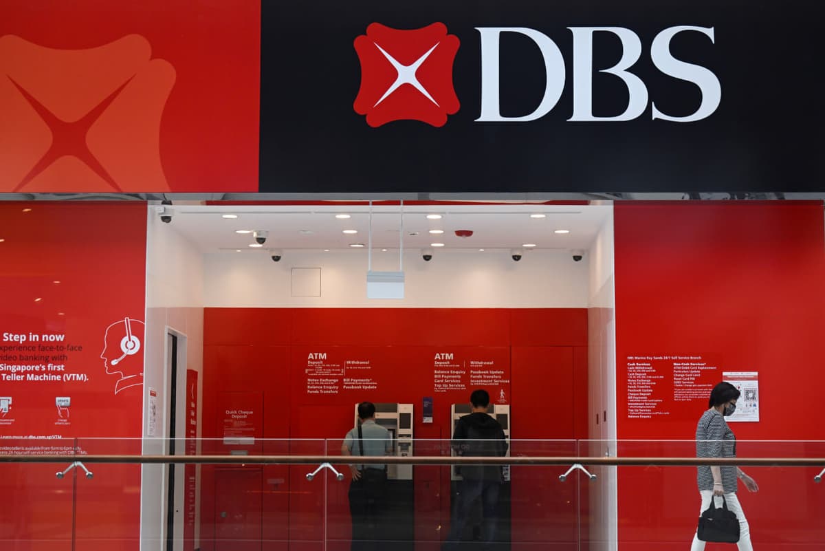 Singapur banki sun’iy intellekt joriy etilishi fonida 4 ming xodimini ishdan bo‘shatadi