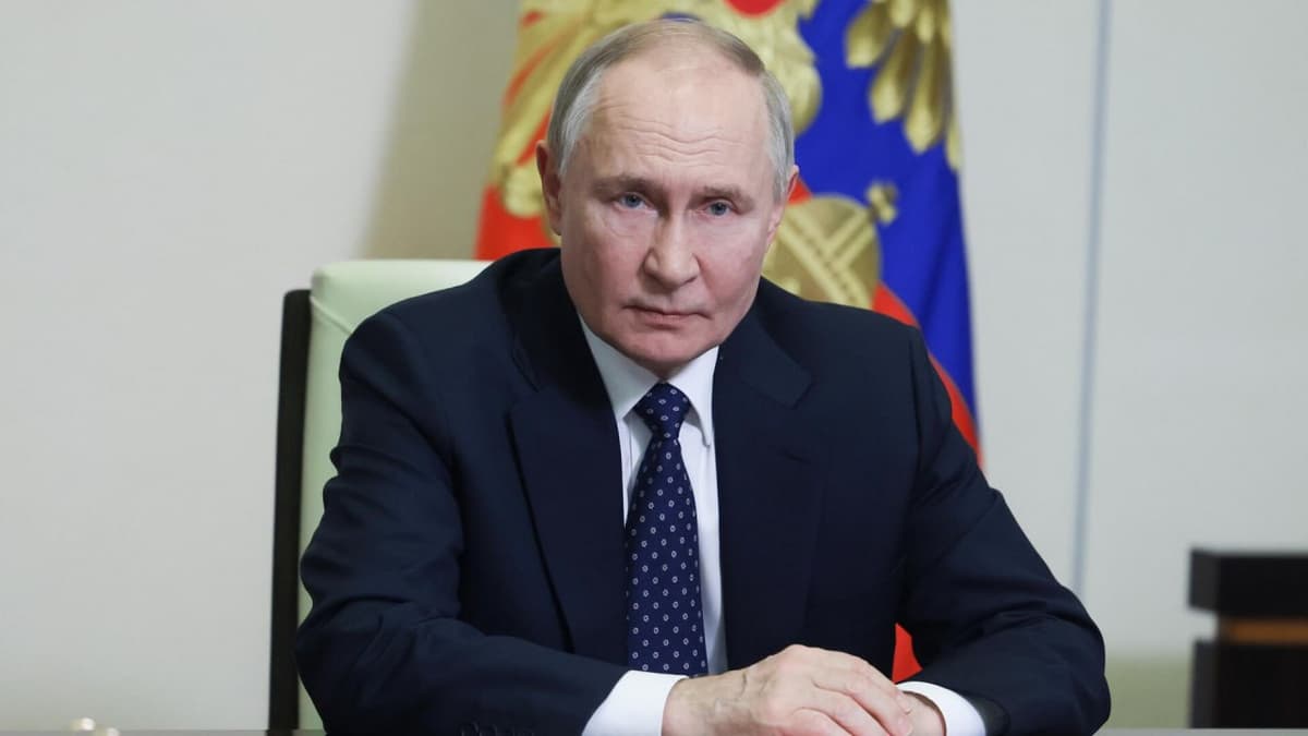 Путин Украина билан музокараларда иштирок этадиган делегация таркибини тасдиқлади