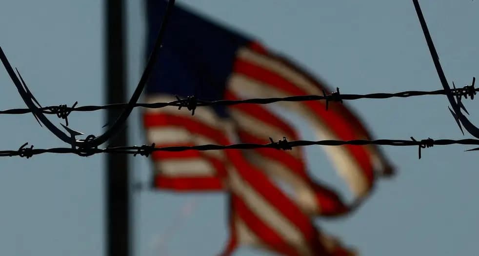 Суд Трампнинг мигрантларни чиқариб юбориш режасини рад этди