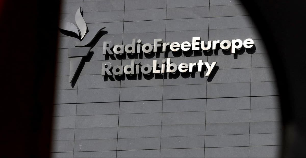 USAGM «Ozodlik radiosi»ning Rossiyadagi eshittirishlari translatsiyasini to‘xtatdi 