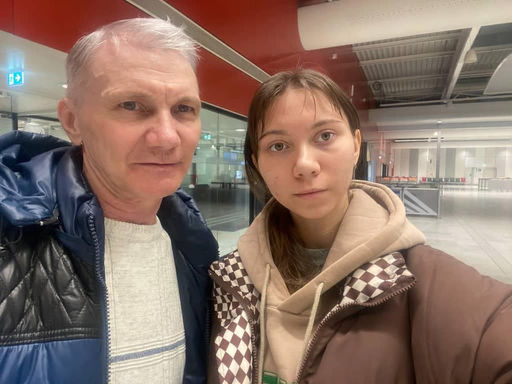 Fransiya Aleksey va Mariya Moskalyovlarga himoya taqdim etdi