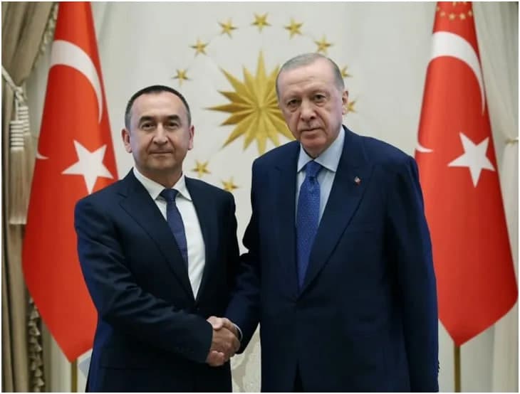 Uzbekistan’s new ambassador presents credentials to President Erdoğan
