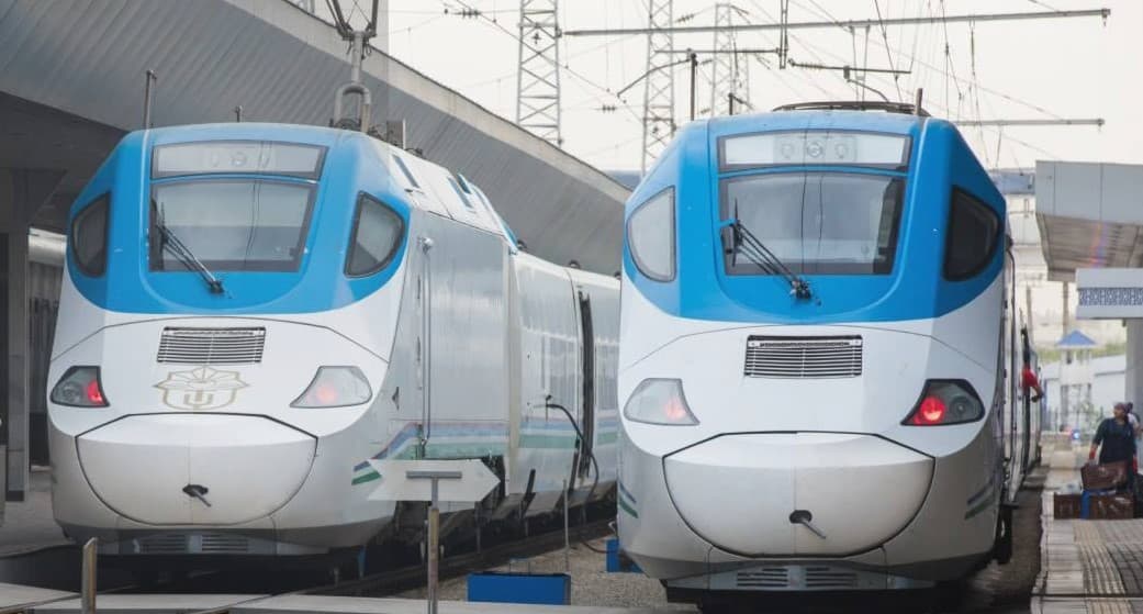 Samarqand-Toshkent yo‘nalishida qo‘shimcha «Afrosiyob» poyezdi qatnovi yo‘lga qo‘yiladi