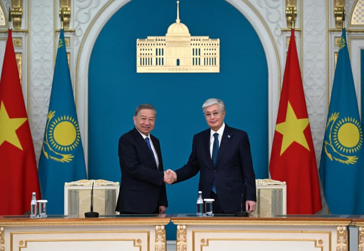 Kazakhstan and Vietnam elevate ties with Strategic Partnership Agreement