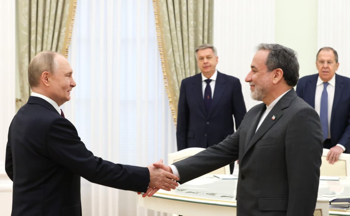 Putin Eronga berilgan zarbalarni «oqlab bo‘lmaydigan» deb atadi
