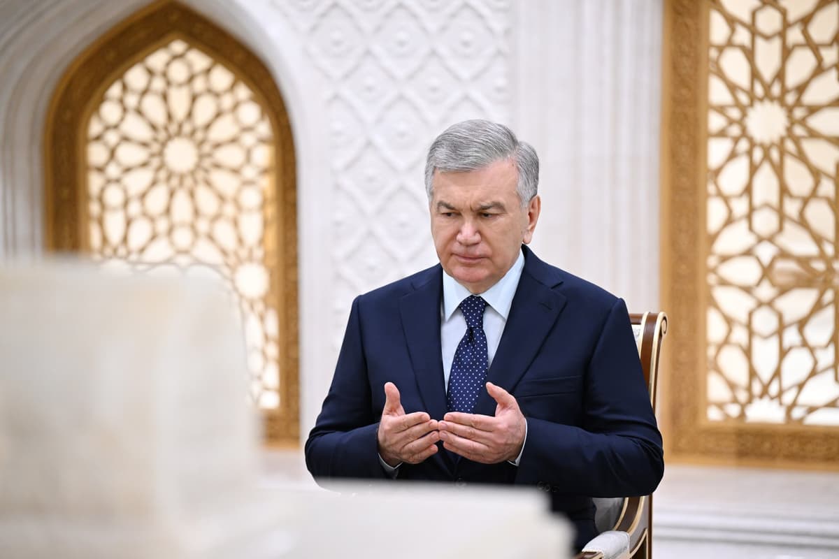 President Mirziyoyev visits Imam Bukhari complex in Samarkand