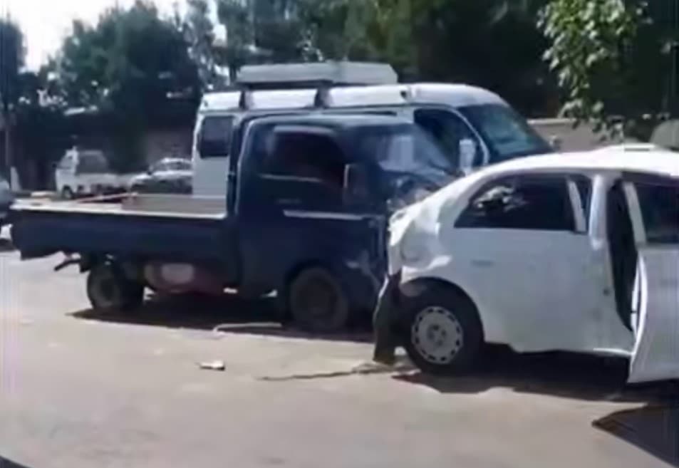 В Андижане водитель Hyundai спровоцировал ДТП с участием пяти автомобилей