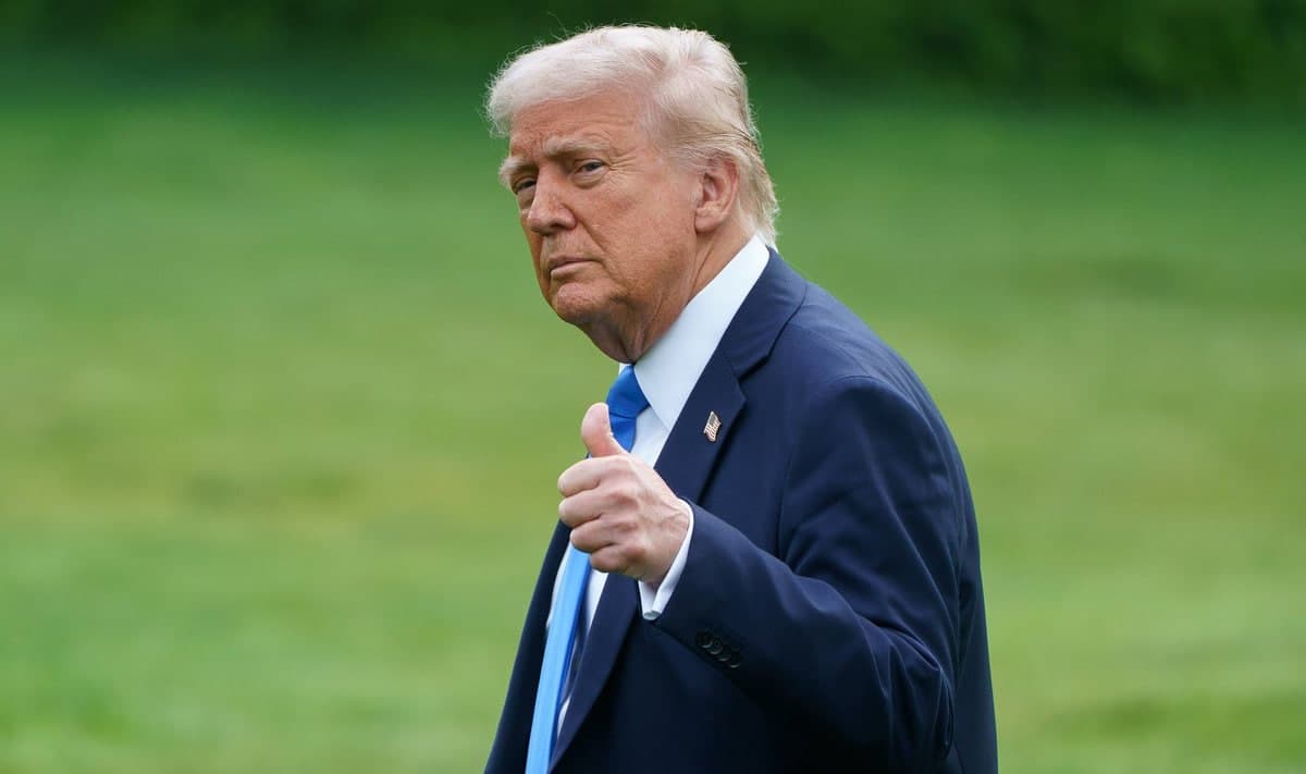 Трамп АҚШ ҳарбий бюджетини 1 трлн долларгача оширмоқчи