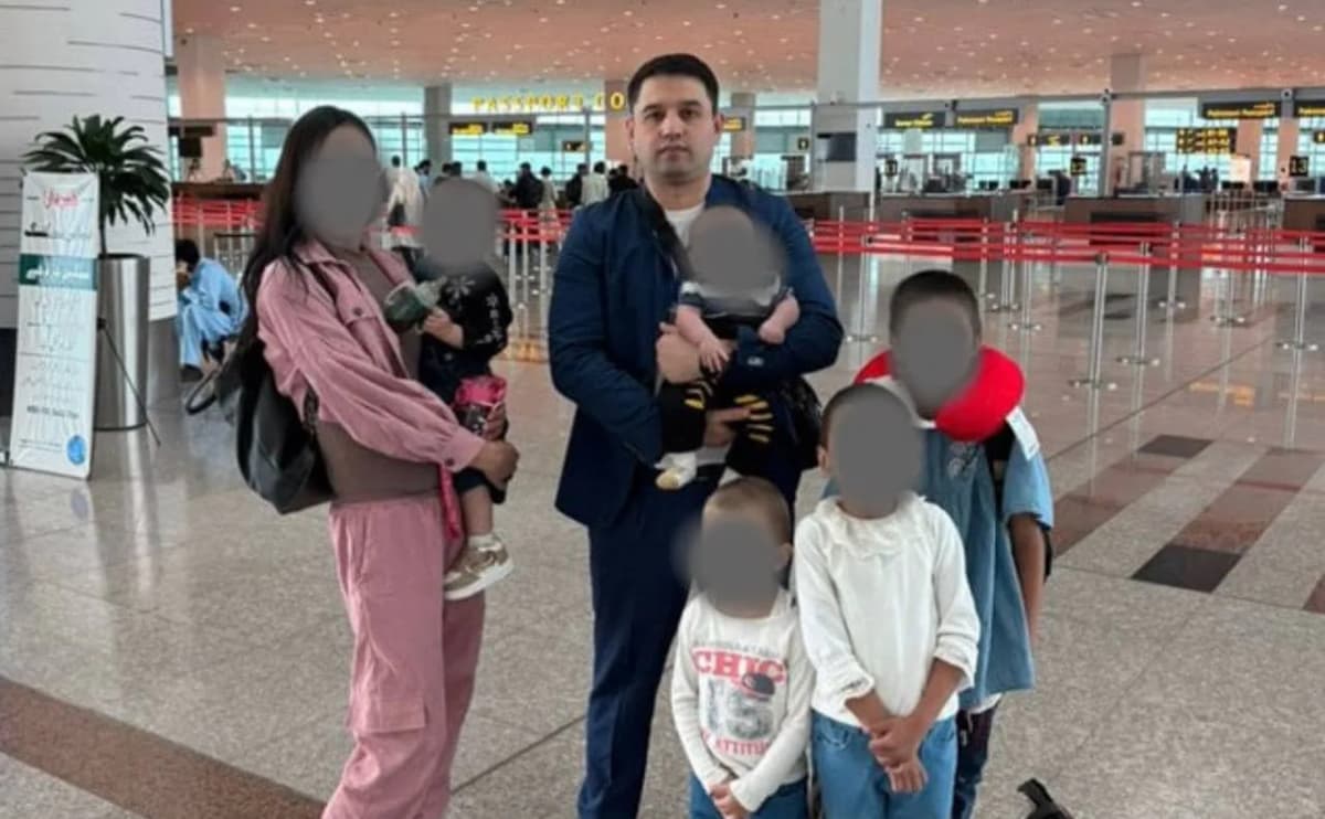Pokistonda 5 farzandi bilan mushkul ahvolda qolgan fuqaro O‘zbekistonga qaytarildi