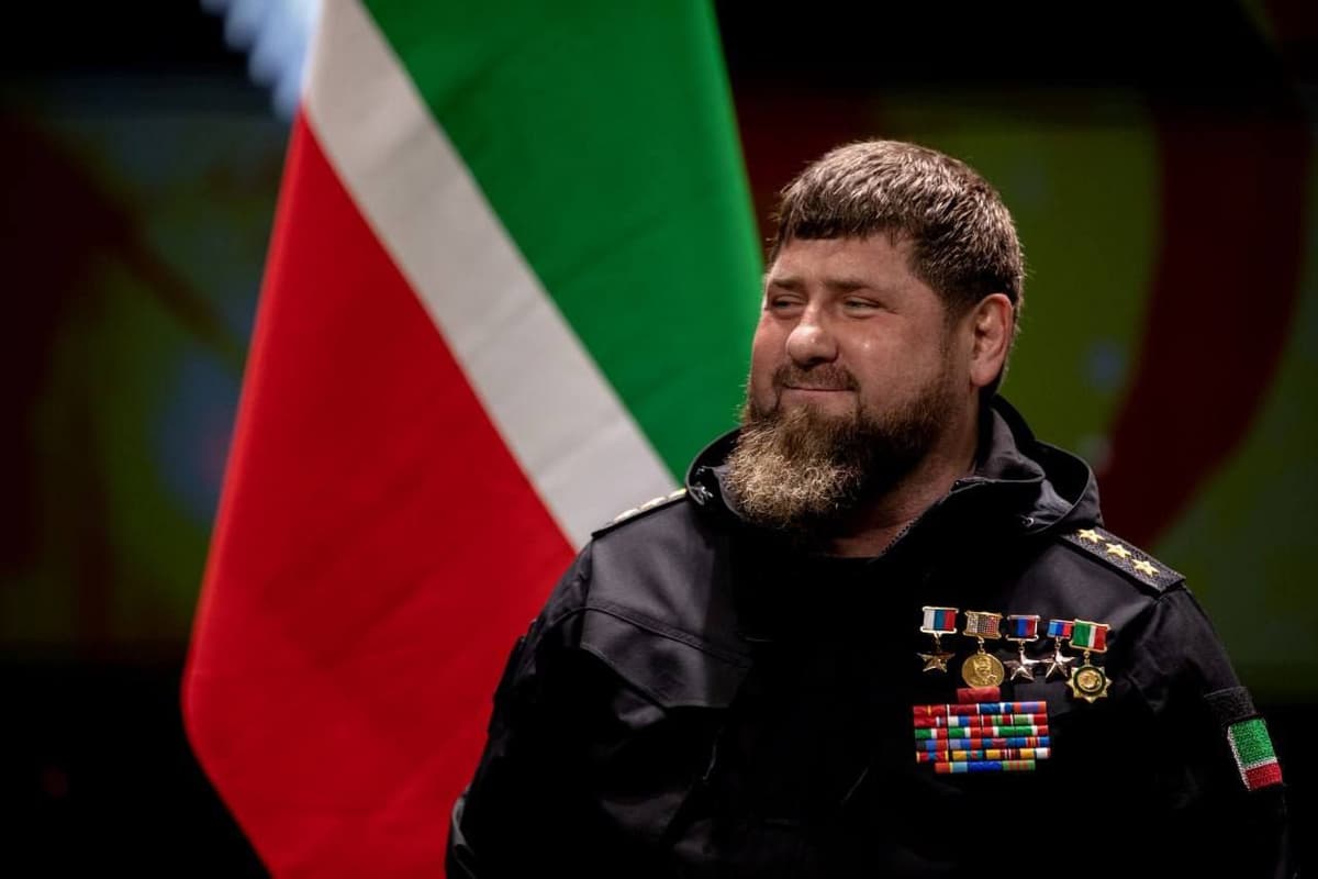 Рамзан Кадыров и его родственники получили как минимум 146 званий и медалей за 3,5 года