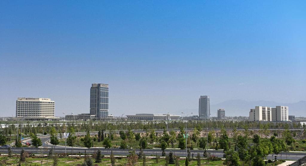 “Markaziy Osiyo – Yevropa Ittifoqi” birinchi sammiti: Samarqand muhim muzokaralarga tayyorlanmoqda