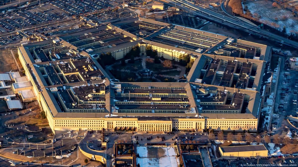 Pentagon noma’lum donordan 130 mln dollar oldi