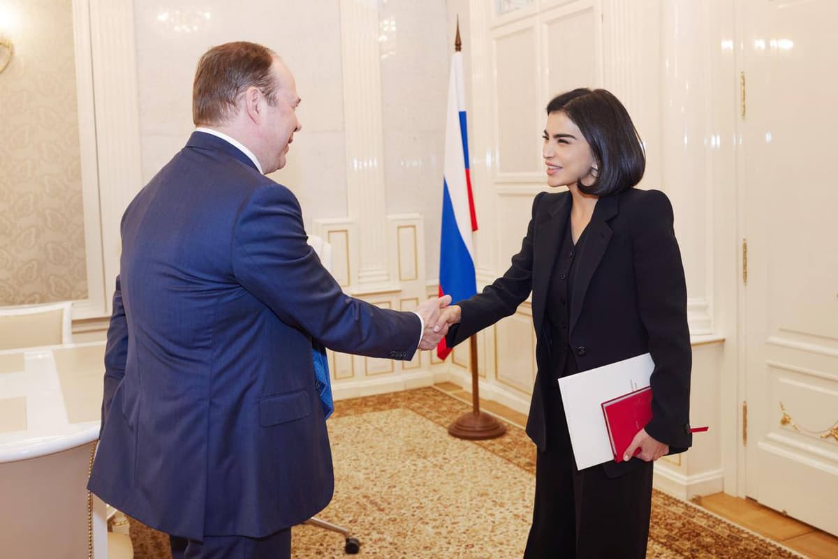 Саида Мирзиёева провела встречу с главой администрации президента России Антоном Вайно