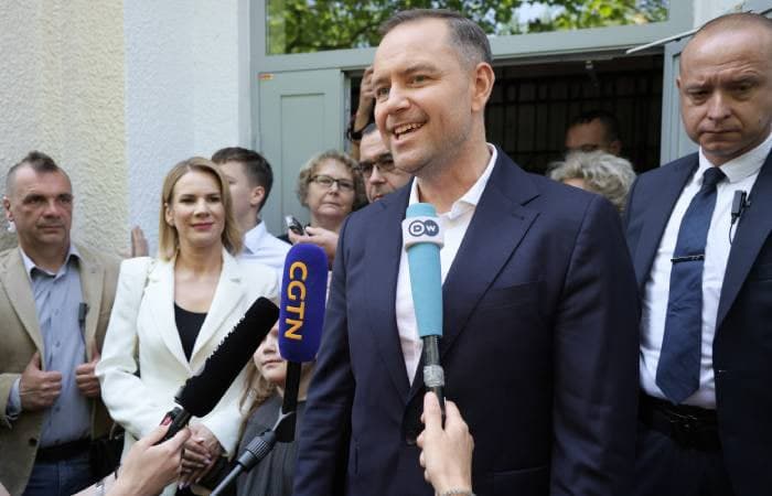 Ekzitpol: Polsha saylovlarida konservator Navrotskiy yetakchilik qilmoqda