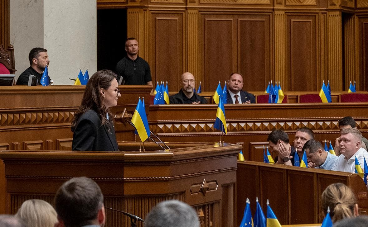 Ukrainada yangi hukumat tarkibi tasdiqlandi