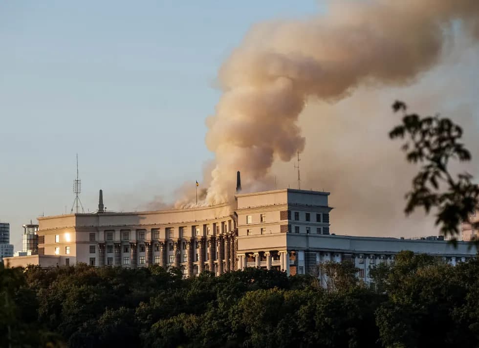 Ukraina bo‘ylab yopirilma hujum. Rossiya rekord darajada ko‘p dron uchirdi