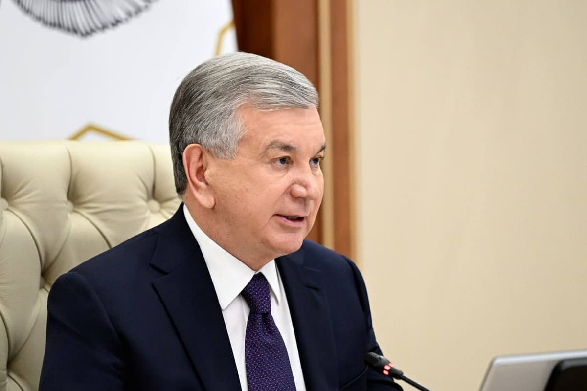 President Mirziyoyev sets targets to triple e-commerce share of retail trade