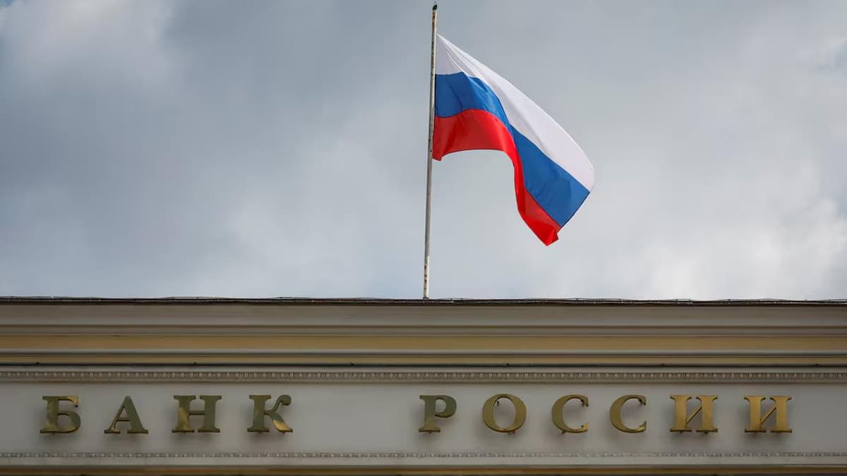 Россия Марказий банки СССР тақдири хавфидан огоҳлантирди — Reuters