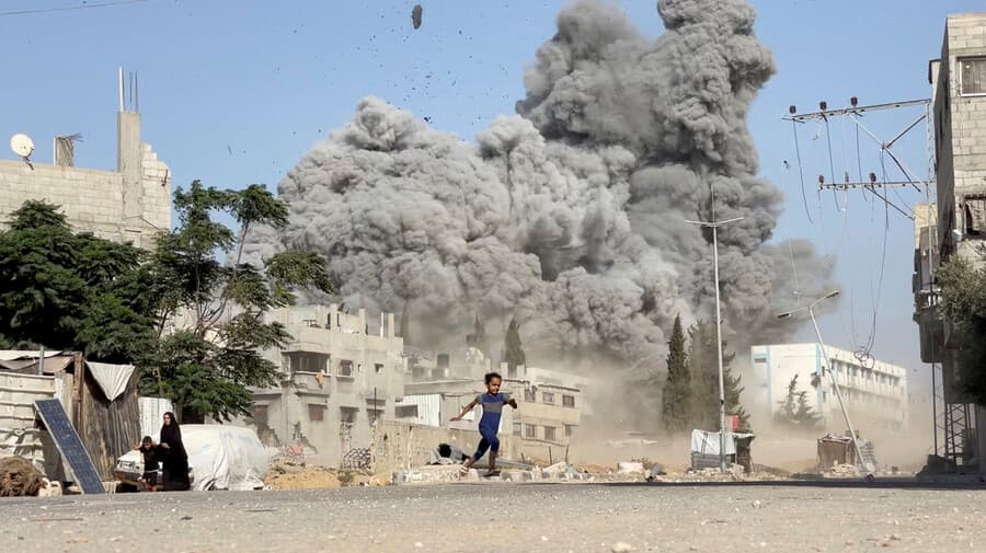 The Times: Britaniya Isroilga qarshi sanksiyalar joriy etishni rejalashtirmoqda