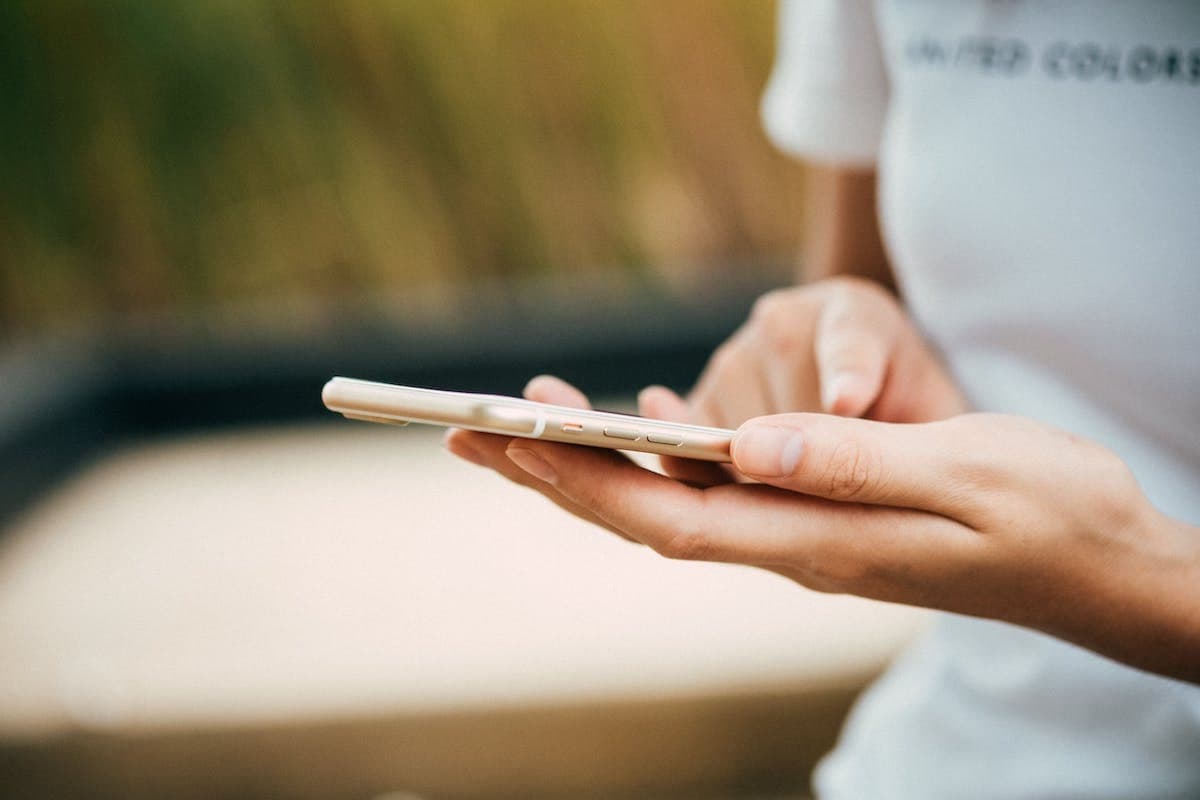 Uzbekistan’s mobile phone imports top $118 million in early 2025