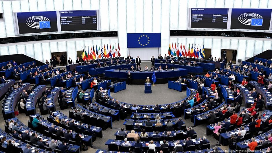 Yevroparlament fon der Lyayyenga ishonchsizlik votumi bo‘yicha ovoz beradi
