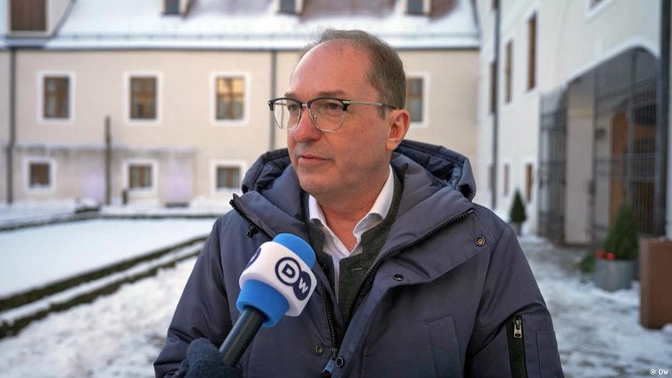 Germaniya IIV rahbari: Kiyev YeIga erkaklar oqimini qisqartirishi kerak